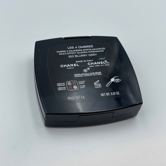 NEW CHANEL LES 4 OMBRES 322 BLURRY GREY MULTI-EFFECT QUADRA EYESHADOW - Picture 5 of 6